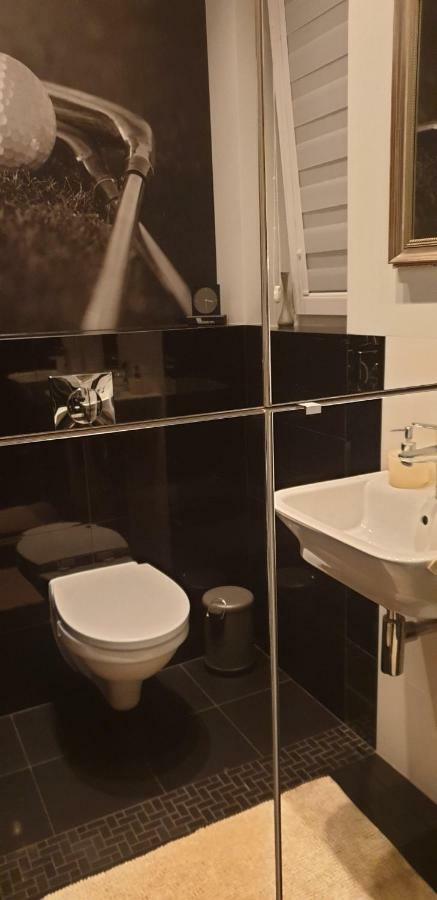 Apartgolf Sobienie Krolewskie Sobienie Szlacheckie Luaran gambar